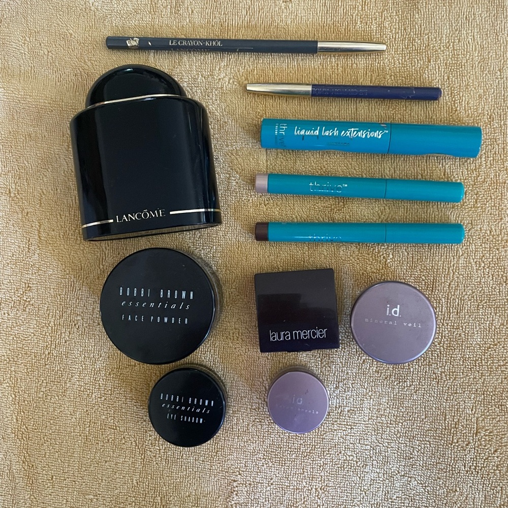 Bobbi Brown, Lancôme, laura mercier, Thrive, bare Minerals
Sold as group